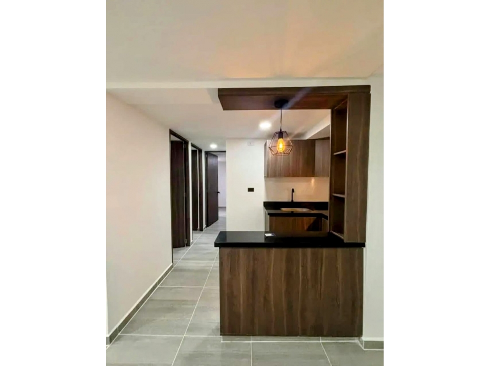 Apartamento en venta en Medellín sector Robledo Pajarito — foto 2