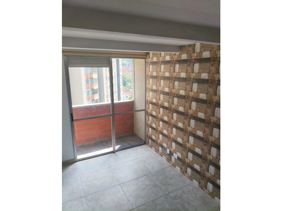 Apartamento en venta en Medellín sector Robledo Pajarito — foto 2