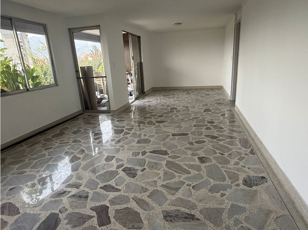 Apartamento en venta Estadio- unidad Deportiva Atanasio Girardot