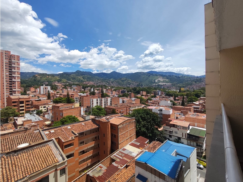 Apartamento en venta en Medellín sector Santa Mónica — foto 3