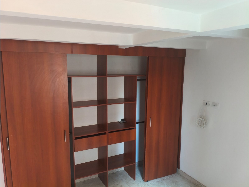 Apartamento en venta en Medellín sector Robledo Pajarito — foto 3