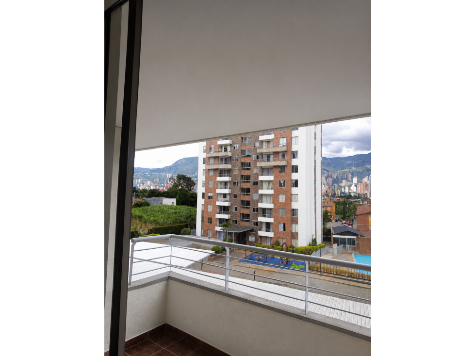Apartamento en venta Itagüí sector Las Chimeneas — foto 4