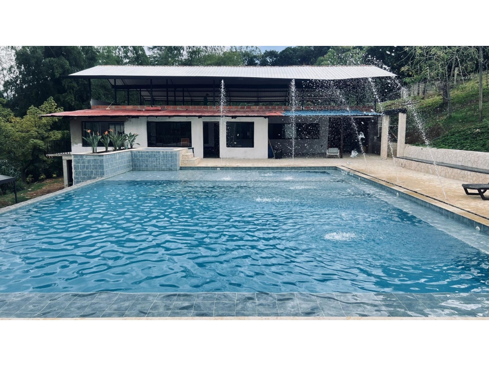 Finca en venta en Barbosa, Antioquia - 1