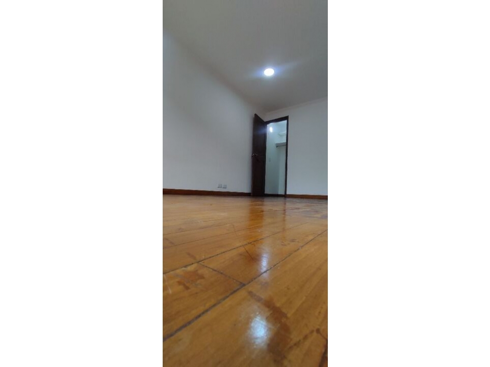 Apartamento Dúplex en venta en envigado sector Loma de las Brujas — foto 5