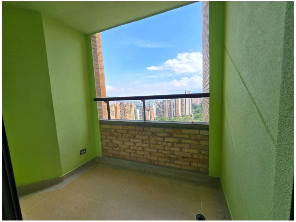 Apartamento en venta en Sabaneta sector Las Lomitas — foto 5