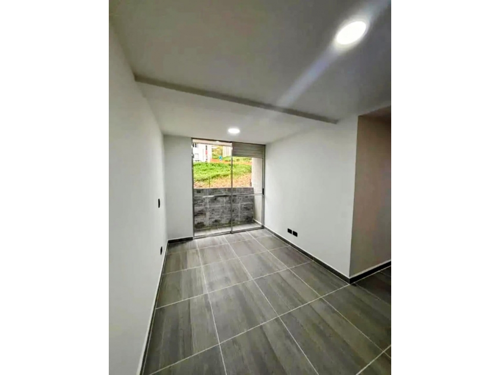 Apartamento en venta en Medellín sector Robledo Pajarito — foto 5