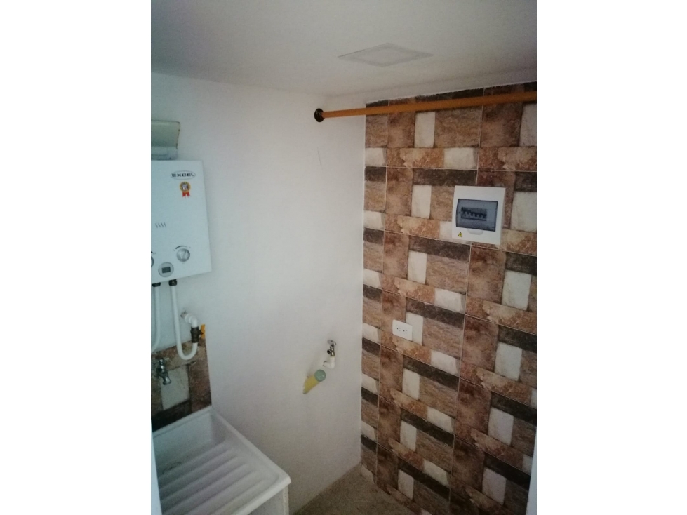 Apartamento en venta en Medellín sector Robledo Pajarito — foto 5