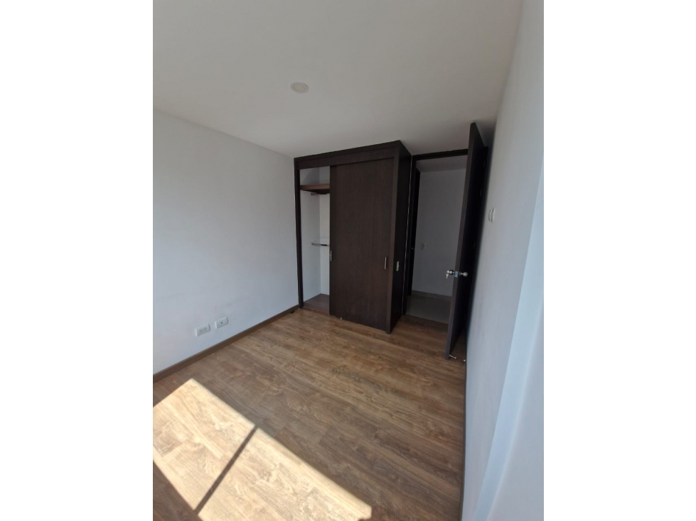 Apartamento en venta en Sabaneta sector Las Lomitas — foto 6
