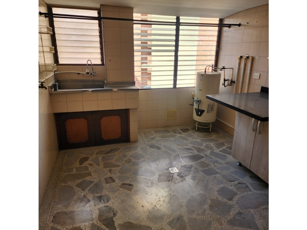 Venta apartamento en laureles Cerca de UPB — foto 4