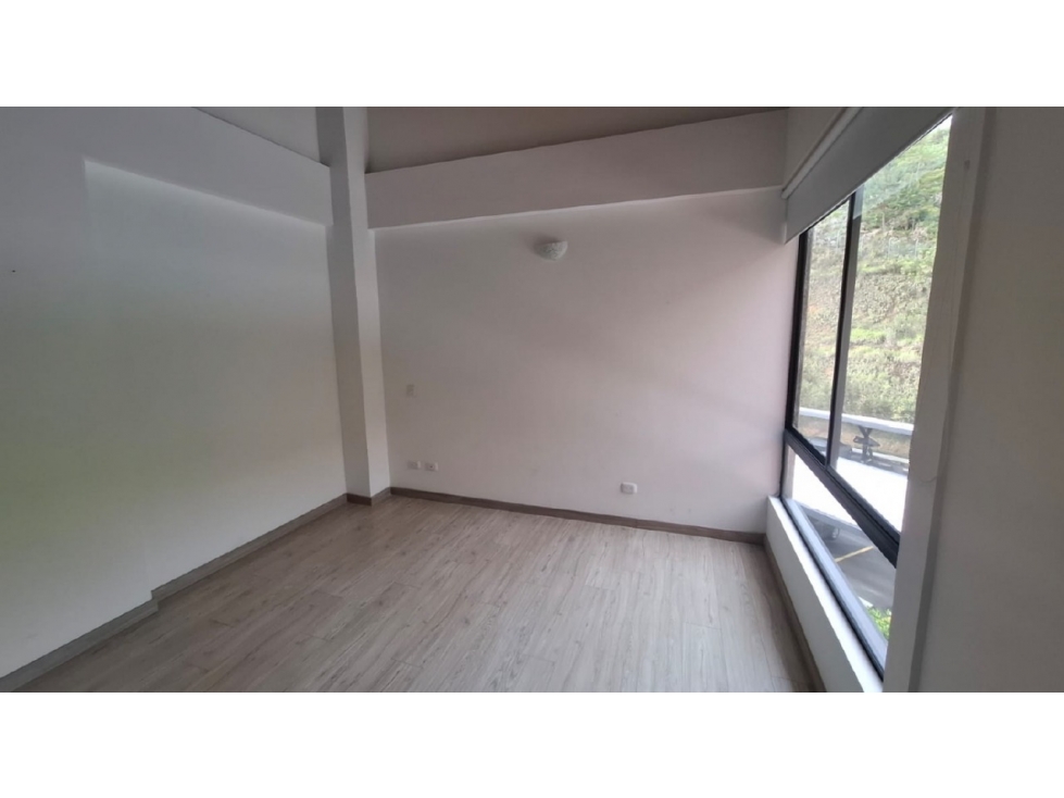 Apartamento en venta en cerca a la Vía principal El Retiro — foto 5