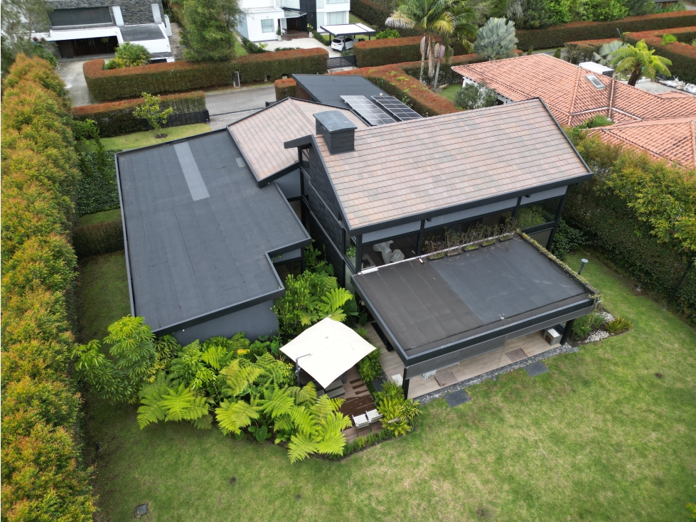 CASA CAMPESTRE EN LLANOGRANDE — foto 4