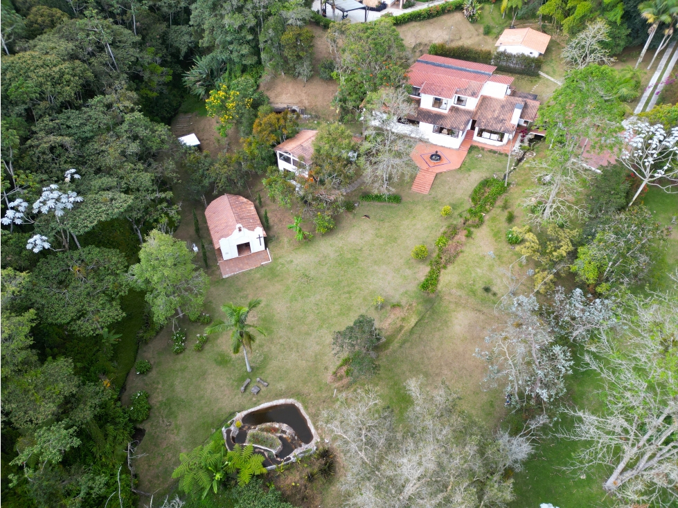 CASA CAMPESTRE EN EL RETIRO — foto 4