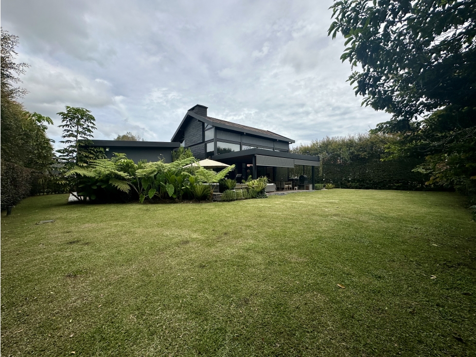 CASA CAMPESTRE EN LLANOGRANDE — foto 2