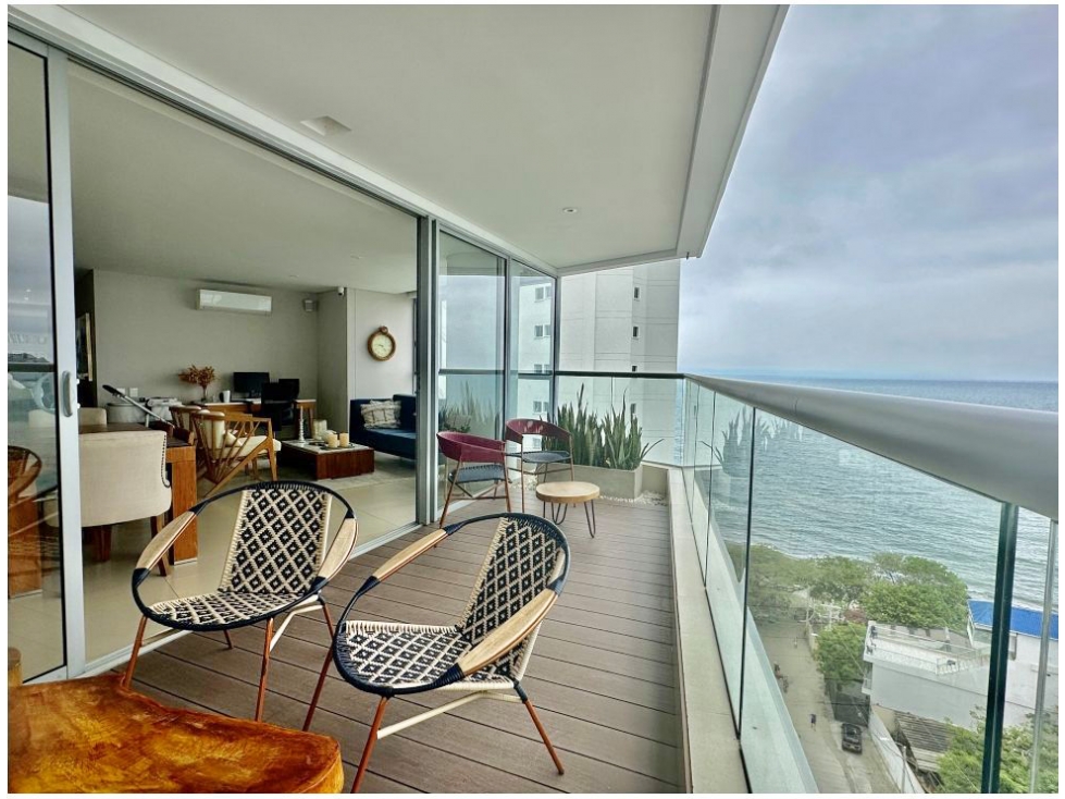 Apartamento en Venta en Playa Salguero, Cerca al Mar, Santa Marta