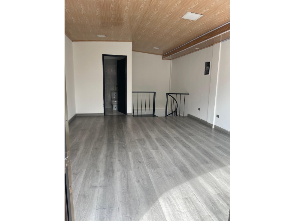 LOCAL COMERCIAL EN RENTA - SECTOR CIRCUNVALAR, CARRERA 14, LOCAL 11 - 3