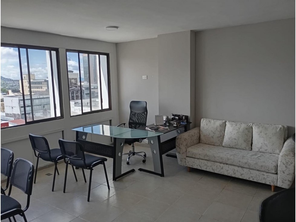 OFICINA EN VENTA - SECTOR CENTRO, EDIF. CENTRO DEL COMERCIO