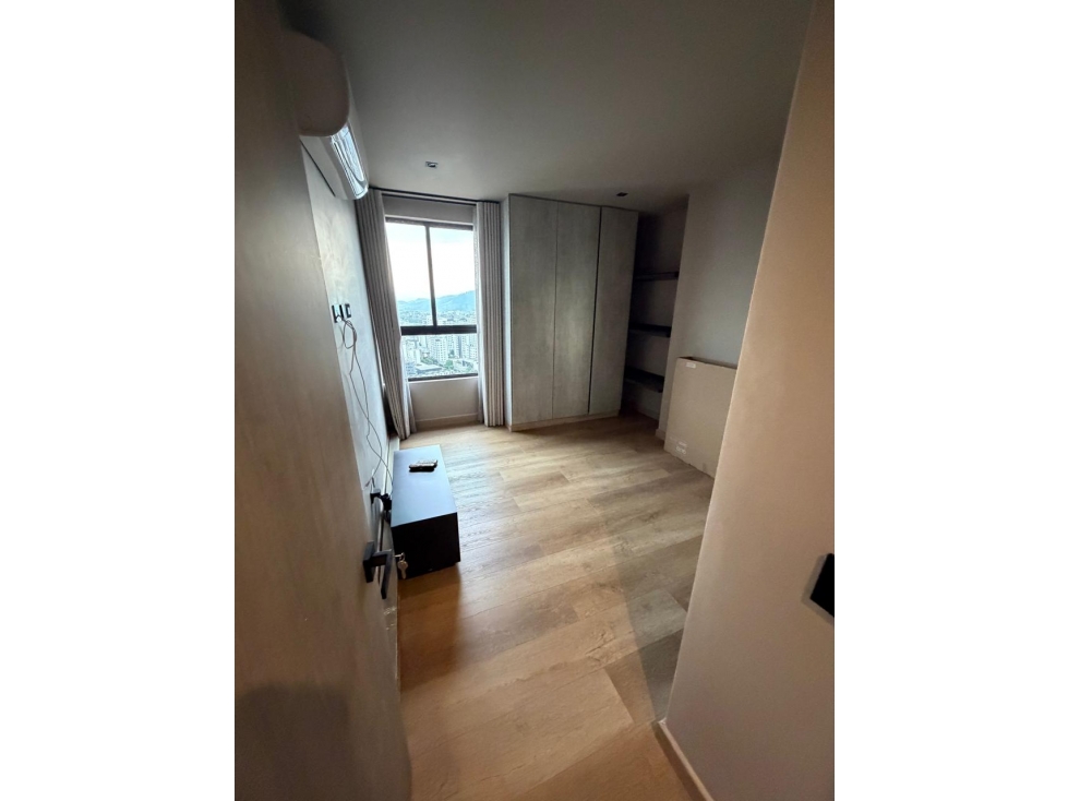 APARTAMENTO EN VENTA - SECTOR PINARES, EDIFICIO MONACO — foto 4