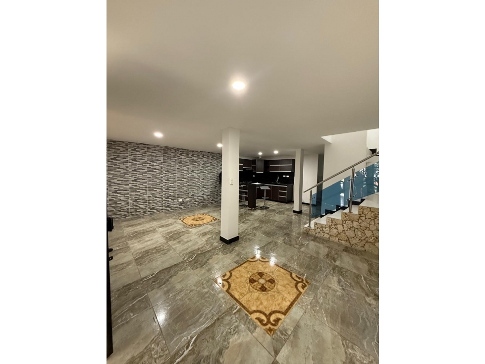 CASA EN RENTA - SECTOR GUADALUPE , CALLE 37 NÚMERO 13 — foto 3