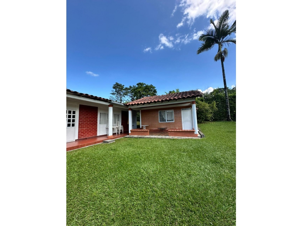 FINCA EN VENTA - SECTOR BELALCAZAR, CONDOMINIO VILLAS DE ACAPULCO - 3