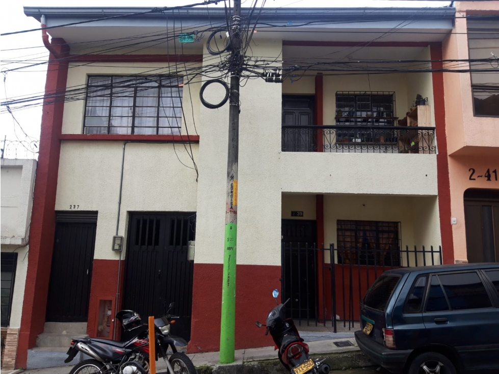 CASA EN VENTA - SECTOR CENTRO, CALLE 22 CON 2