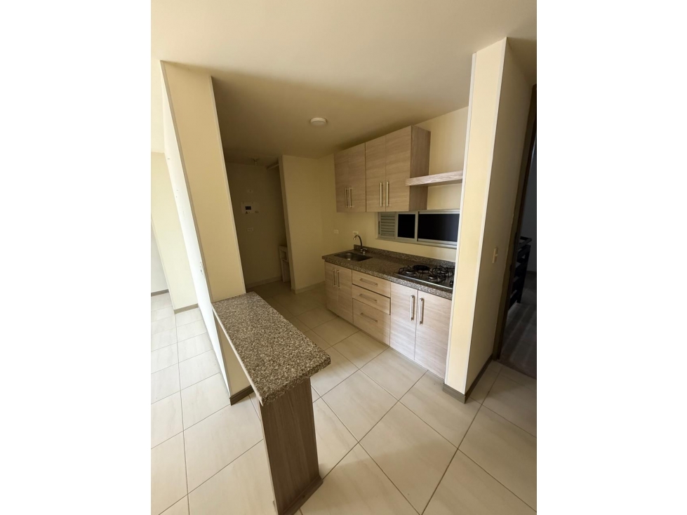 APARTAESTUDIO EN VENTA - SECTOR CENTRO, EDIFICIO MAIPÚ
