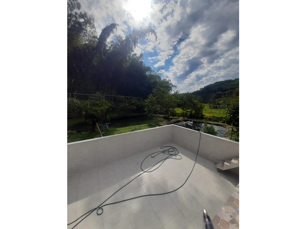 FINCA EN VENTA AMOBLADA - SECTOR SANTA ROSA — foto 4
