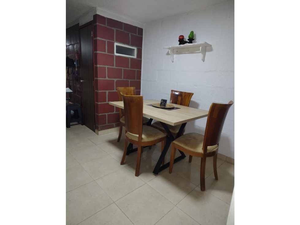 CASA DE TRES NIVELES EN VENTA - SECTOR TEJARES DE LA LOMA 2 — foto 4