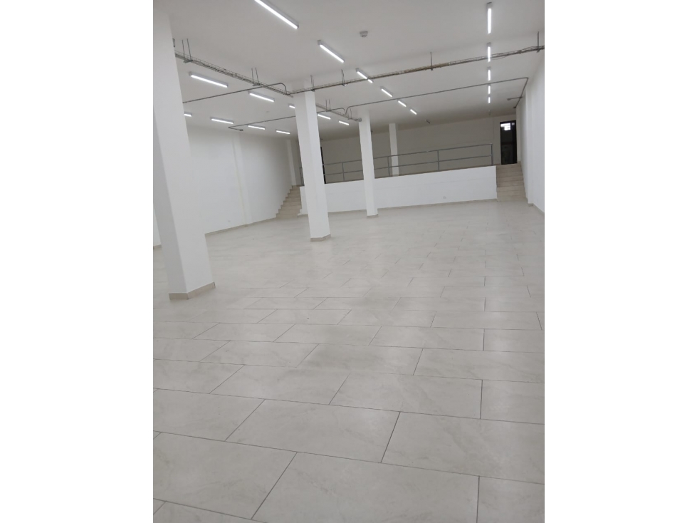 LOCAL COMERCIAL EN RENTA - SECTOR CENTRO, CARRERA 9