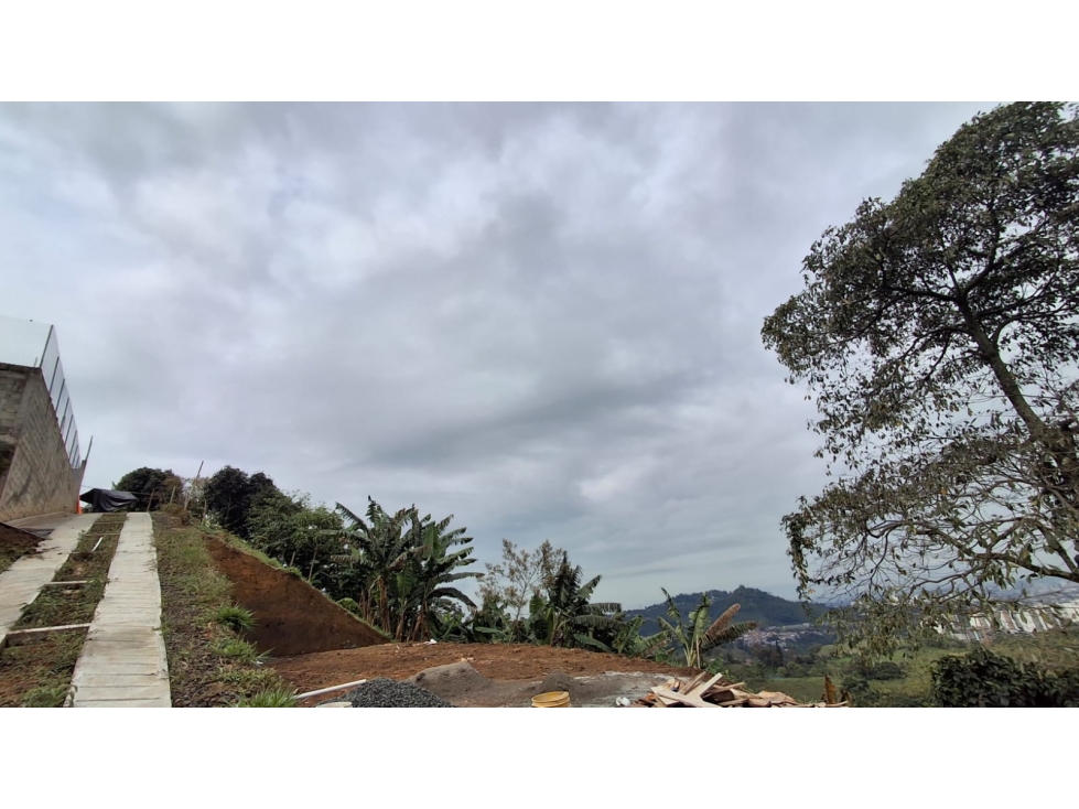 LOTE EN VENTA - SECTOR DOSQUEBRADAS, CONDOMINIO LA TESALIA — foto 3