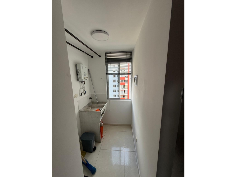 APARTAMENTO EN RENTA - SECTOR DOSQUEBRADAS, CONJUNTO GRANATE - 3
