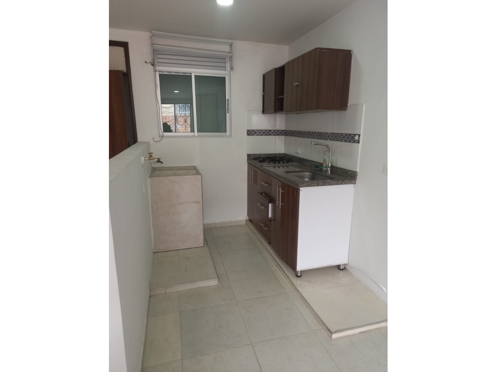 APARTAMENTO EN RENTA - SECTOR CENTRO, CARRERA 3 - 4