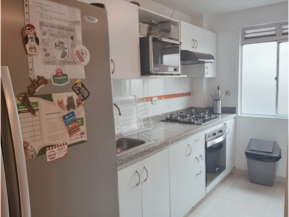 CASA DE TRES PISOS EN VENTA - SECTOR AV. SUR, ARCOIRIS DE LA COLINA — foto 6