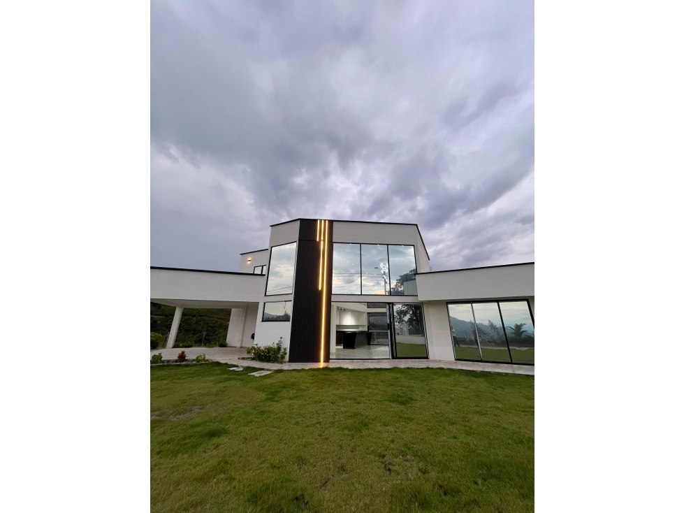 CASA CAMPESTRE EN VENTA - SECTOR DOSQUEBRADAS, CONDOMINICIO LA TESALIA — foto 2