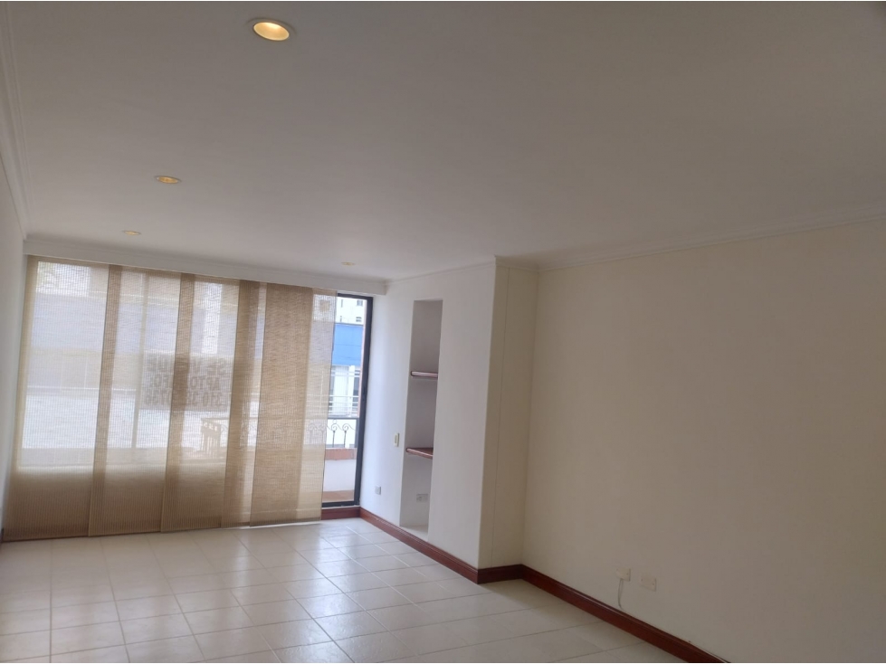 APARTAMENTO EN VENTA - SECTOR LOS ALPES, EDIFICIO HELVETIA — foto 5
