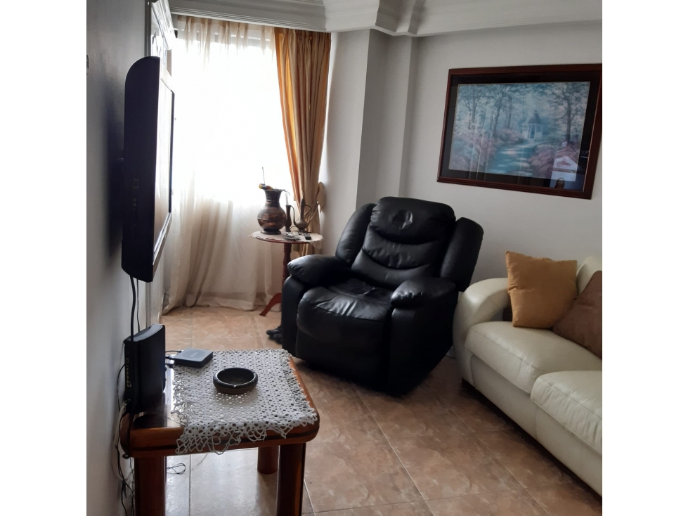 APARTAMENTO EN VENTA - SECTOR ALPES, EDIFICIO SANTA MARÍA DE LOS ALPES — foto 3
