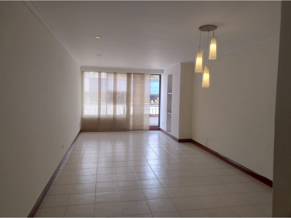 APARTAMENTO EN VENTA - SECTOR LOS ALPES, EDIFICIO HELVETIA — foto 4