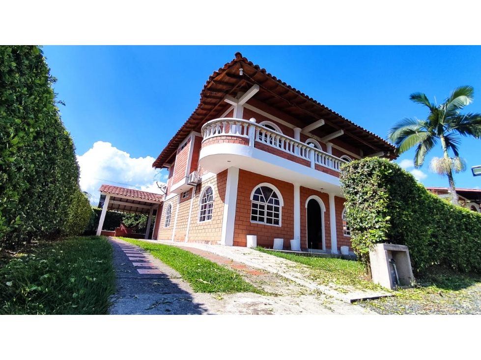 CASA EN VENTA - SECTOR VITERBO, CONDOMINIO VILLA DEL RIO