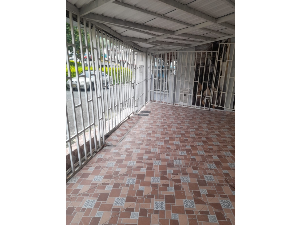 CASA DUPLEX EN VENTA - SECTOR DOSQUEBRADAS, BARRIO LAS ACACIAS — foto 4