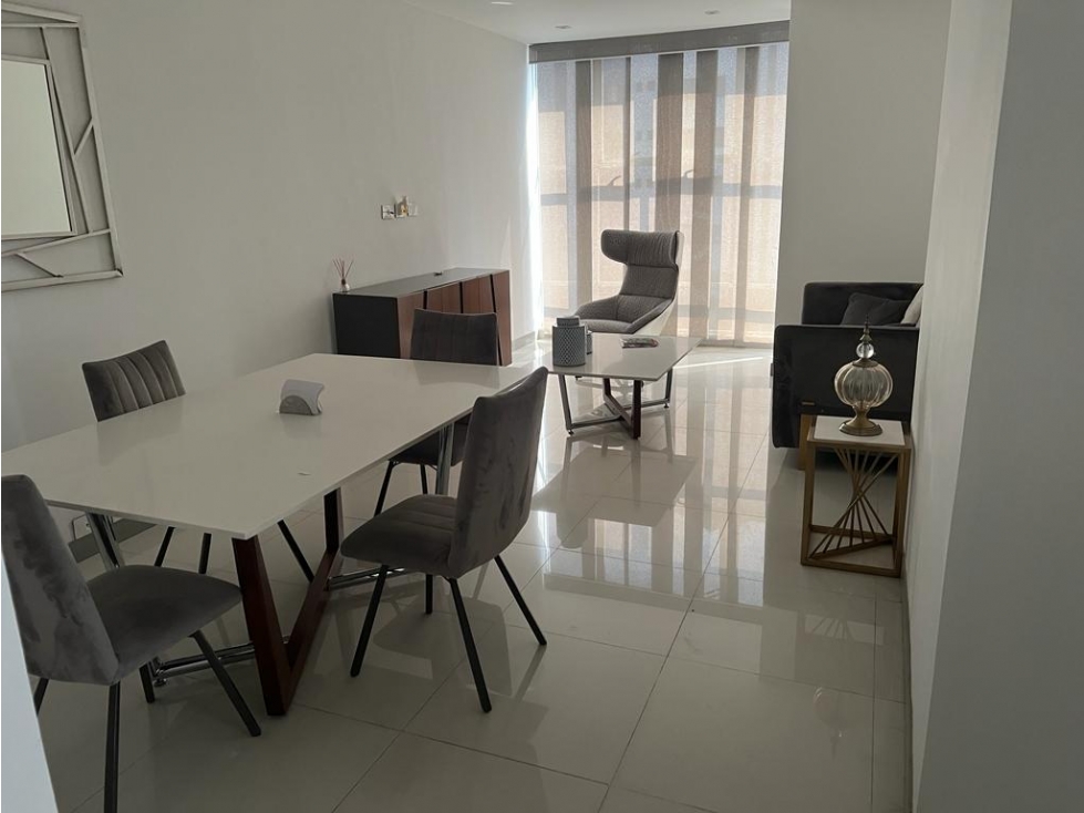 APARTAMENTO EN VENTA AMOBLADO - SECTOR PINARES, BALCONES DE PINARES