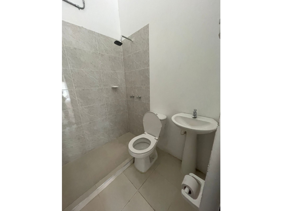 LOCAL COMERCIAL EN RENTA - SECTOR PERLA DEL SUR, ATENAS MZ D — foto 4