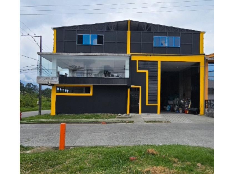 BODEGA EN VENTA - SECTOR QUINDÍO CALARCÁ, CALLE 15 - 2