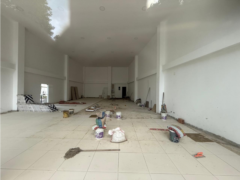 LOCAL COMERCIAL EN RENTA - SECTOR AVENIDA CIRCUNVALAR — foto 4