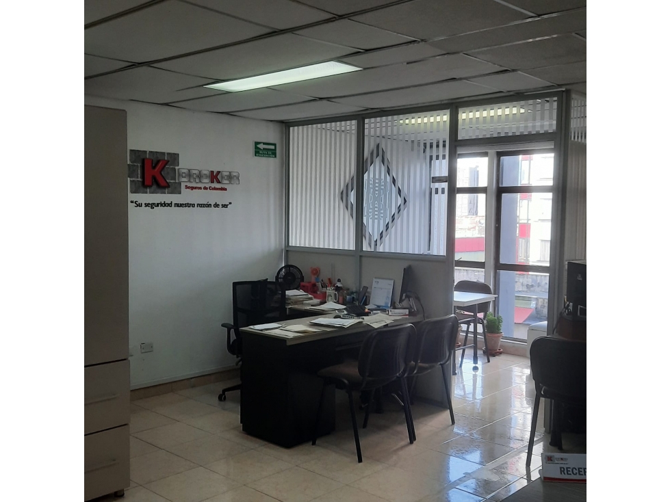 OFICINA EN VENTA - SECTOR CENTRO, EDIF. CORPORACIÓN FINANCIERA — foto 2