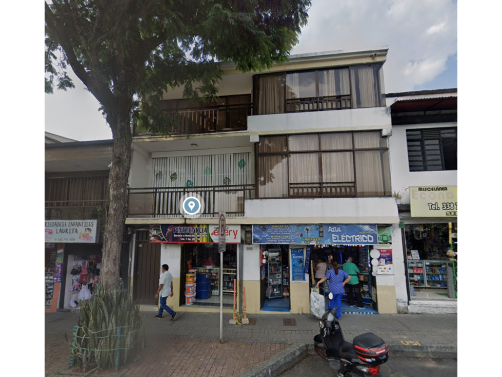 EDIFICIO EN VENTA - DOS LOCALES Y DOS APTOS - SECTOR CENTRO, CRA 8
