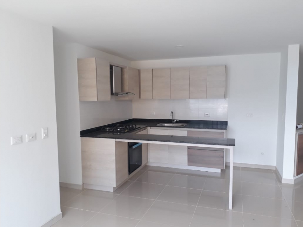 APARTAMENTO EN VENTA - SECTOR DOSQUEBRADAS, EDIFICIO TRIADA