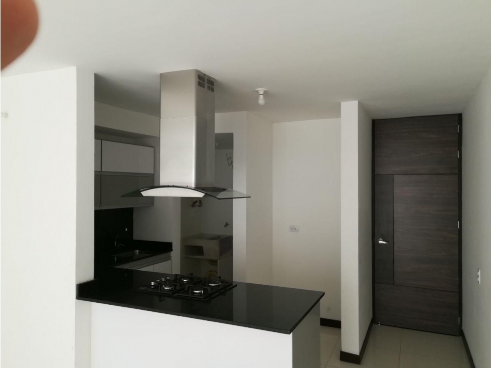 APARTAMENTO EN VENTA - SECTOR CERRITOS, CONJ. TANGARA — foto 3