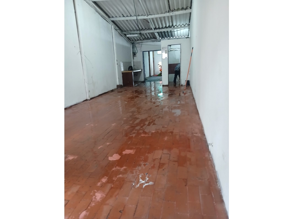 LOCAL COMERCIAL EN RENTA - SECTOR CENTRO, CARRERA 10