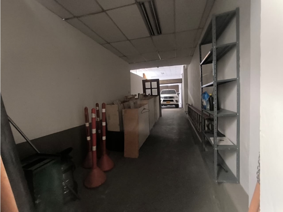 DOS PREDIOS COMERCIALES EN VENTA - SECTOR AV. 30 DE AGOSTO — foto 5