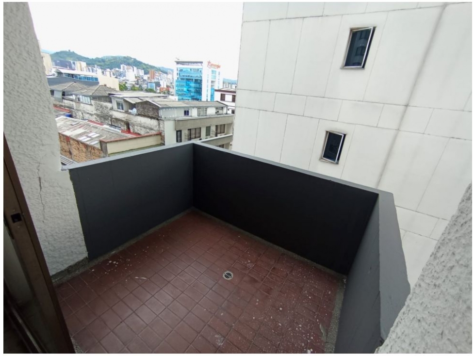 OFICINA EN VENTA - SECTOR CENTRO, EDIFICIO CORPORACIÓN FINANCIERA - 6
