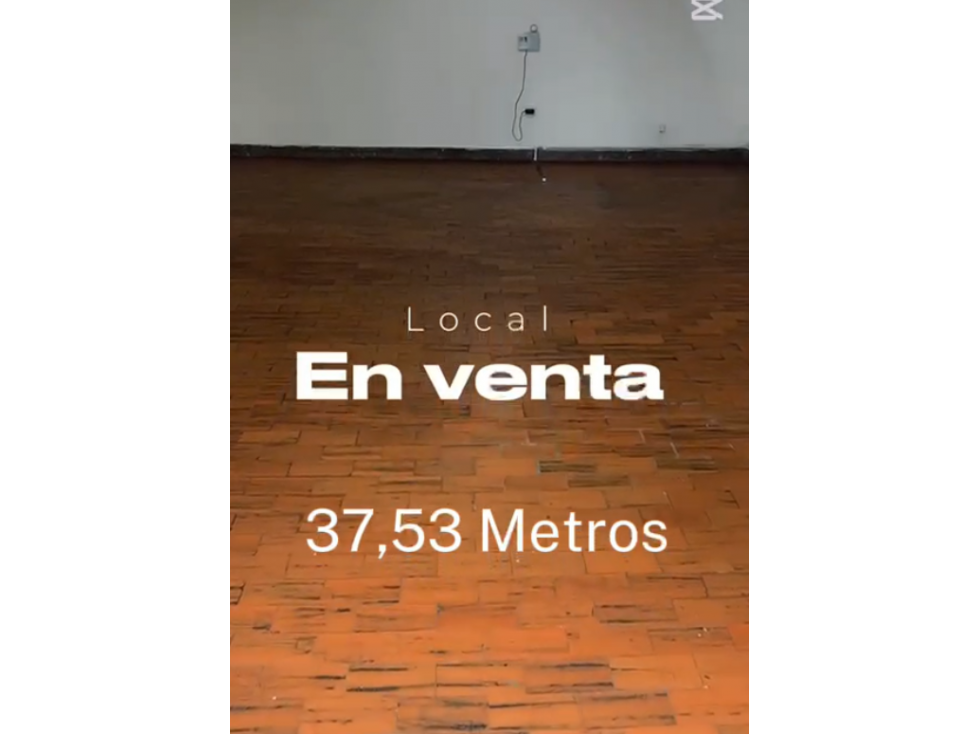 LOCAL EN VENTA - SECTOR AV. 30 DE AGOSTO, NÚMERO 46 - 5